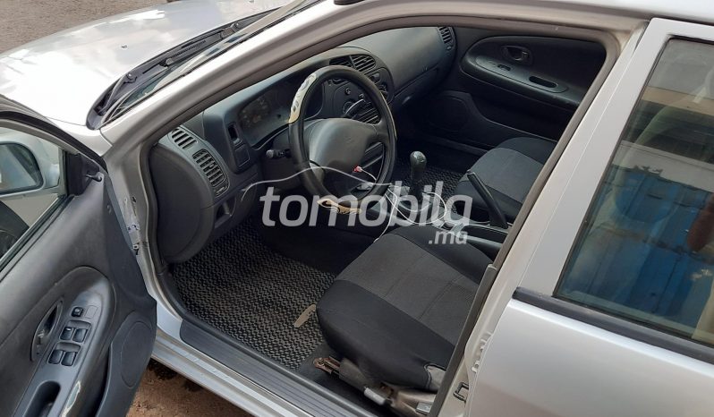 Mitsubishi Lancer  2000 Essence 2000000Km Casablanca #105380 plein