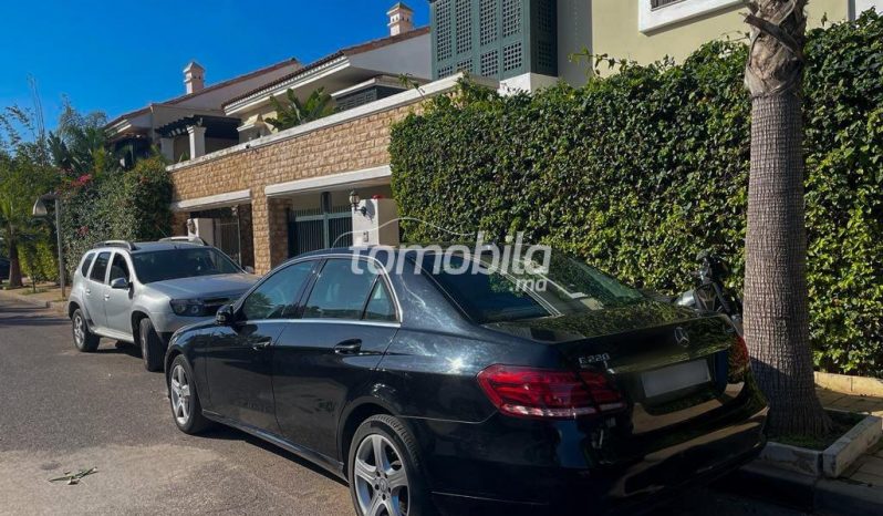 Mercedes-Benz Classe E  2015 Diesel 140000Km Casablanca #106385 plein