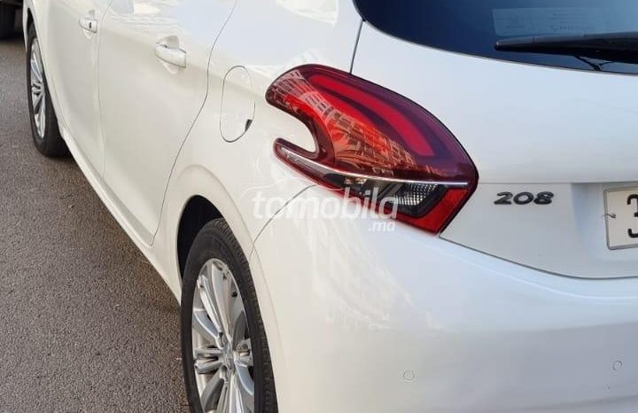Peugeot 208  2017 Diesel 81000Km Casablanca #106323 plein