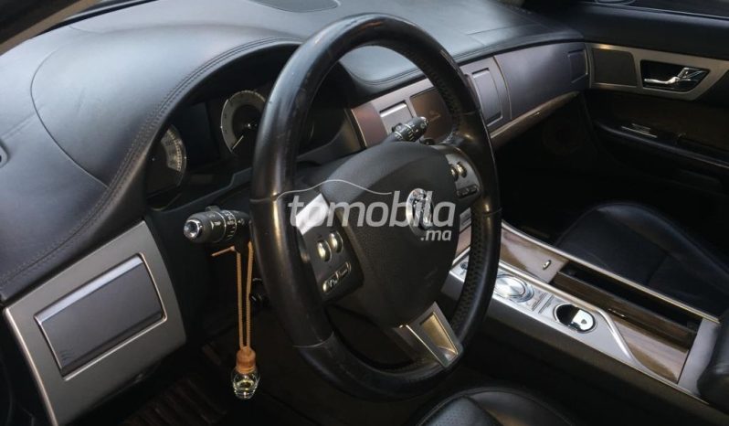 Jaguar    Essence 75000Km Casablanca #107168 plein