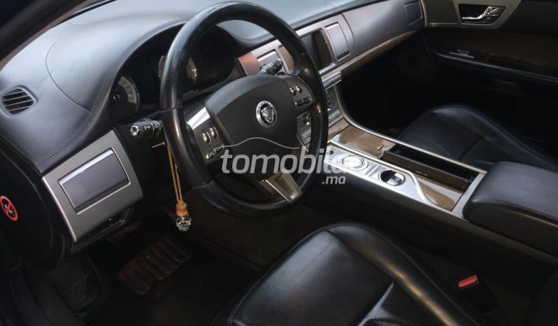 Jaguar    Essence 75000Km Casablanca #107168 plein
