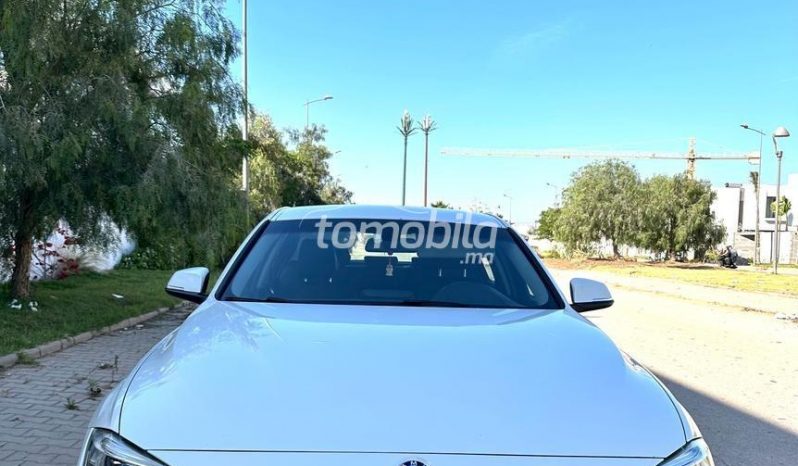 BMW 318 Occasion 2016 Diesel 185000Km Casablanca #108110