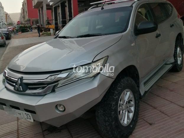 Mitsubishi Pajero Occasion 2017 Diesel 163000Km Agadir #108709 plein