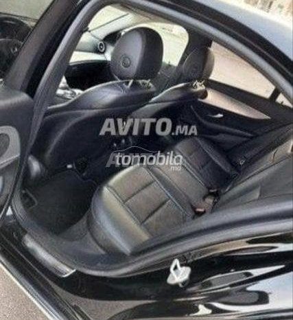 Mercedes-Benz E 220  2017 Diesel 95000Km Casablanca #109504 plein