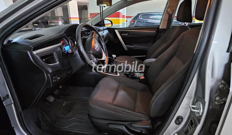 Toyota Corolla  2014 Diesel 180000Km Temara #109304 plein