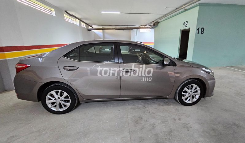 Toyota Corolla  2014 Diesel 180000Km Temara #109304 plein