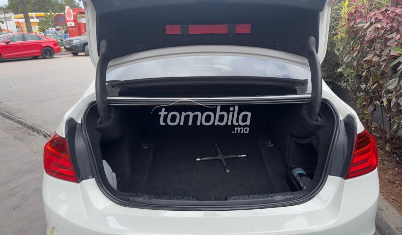 BMW 320  2012 Diesel 200000Km Casablanca #110431 plein