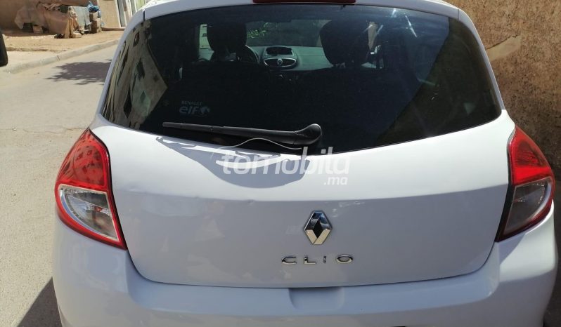 Renault Clio Occasion 2012 Essence 150000Km Casablanca #110479 plein