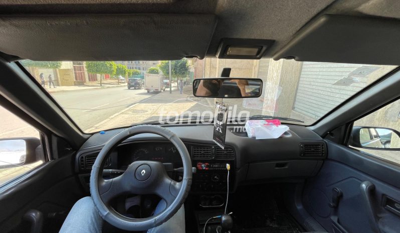 Renault  Importé  1995 Essence 300000Km Taounate #110966 full