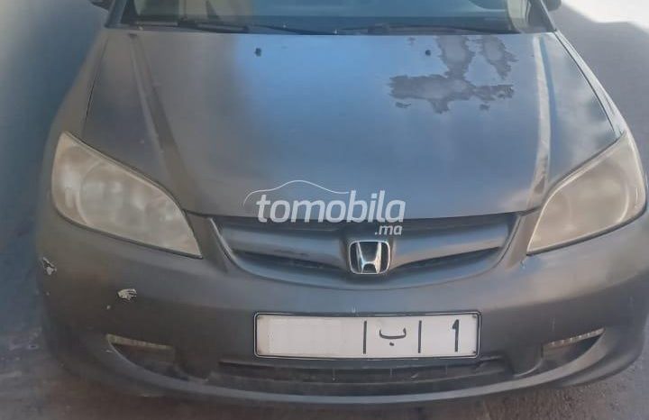 Honda Civic  2004 Essence 270000Km Temara #112585 plein