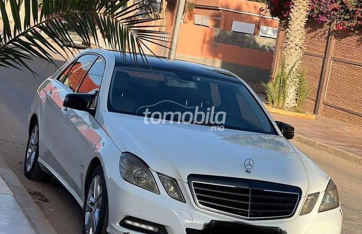 Mercedes-Benz E 200 Importé  2010 Diesel 300000Km Agadir #113459