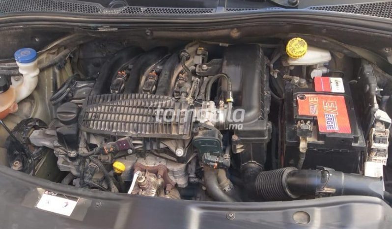 Peugeot 208 Importé Occasion 2016 Essence 140Km Larache #114191 plein