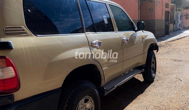 Toyota    Diesel 200Km Laâyoune #114570