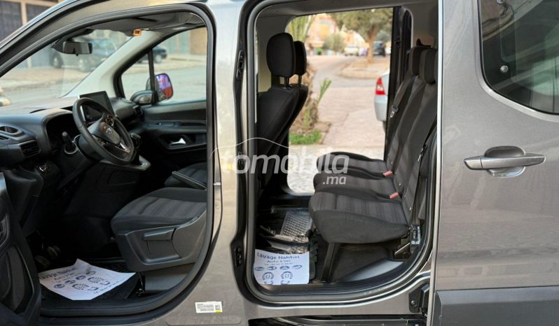 Opel Combo  2022 Diesel 130000Km Taza #114741 plein