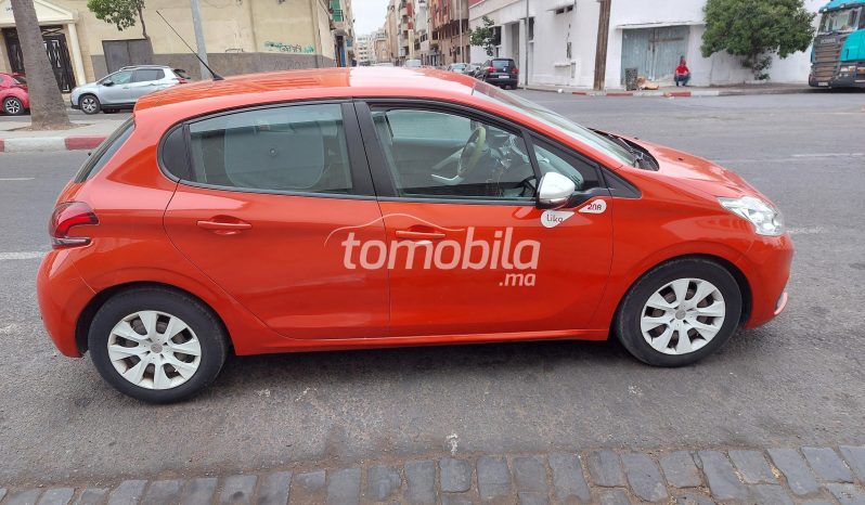 Peugeot 208  2017 Diesel 97800Km Casablanca #114844 plein