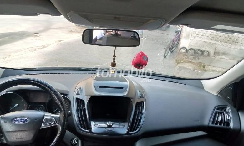 Ford Kuga  2017 Diesel 182000Km Fès #115347 plein